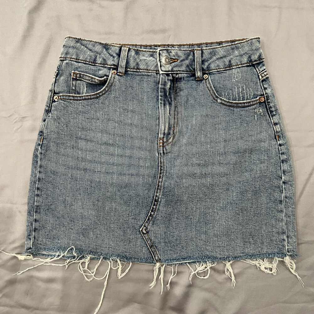 Jean Denim High Waisted Mini Skirt with Fringe